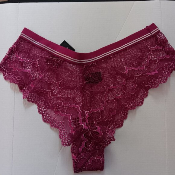 Frederick's Of Hollywood Women's Lace Caroline Panties 3 pairs - Picture 3 of 4